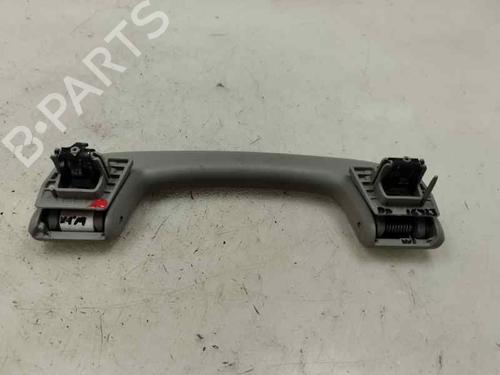 Used Front right interior door handle Front right interior door handle 28023091 28023091