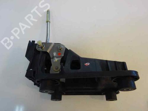 Used Gear lever Gear lever 7438737 7438737