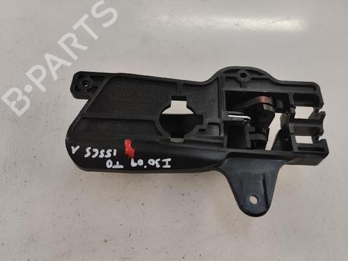 Used Rear right interior door handle Rear right interior door handle 13233733 13233733