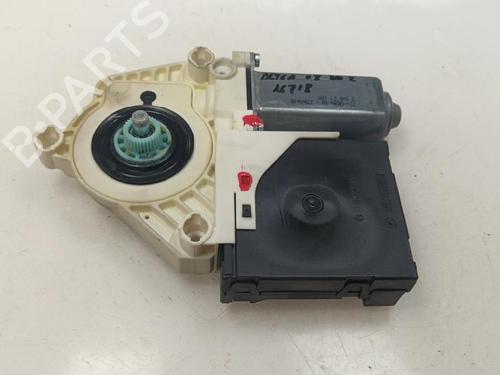 Moteur de lève-vitre avant droit Moteur de lève-vitre avant droit 37414308 37414308