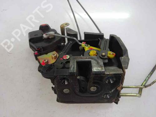 Serrure avant droite HYUNDAI ACCENT III (MC) 1.5 CRDi GLS (110 hp) 9739813