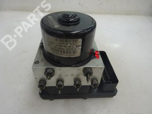 ABS Bremseaggregat MERCEDES-BENZ C-CLASS (W203) C 270 CDI (203.016) (170 hp) 10496604