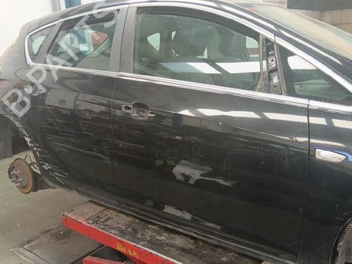 Used Right front door Right front door OPEL ASTRA J (P10) 1.6 (68) (115 hp) 40279035 40279035