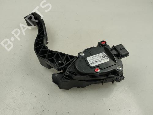 Used Pedal Pedal 17573205 17573205