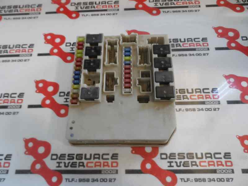 Fuse box RENAULT CLIO III (BR0/1, CR0/1) 1.5 dCi (C/BR0G, C/BR1G