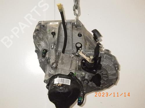 Gearbox DACIA SANDERO II TCe 90 (B8M1, B8MA, B8AC) | BP15971500M3 