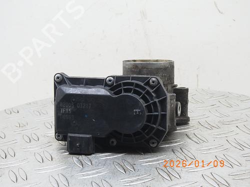 Boîtier papillon RENAULT TWINGO II (CN0_) 1.2 (CN0D) (58 hp) 31352412