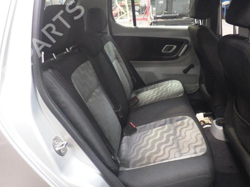 Ensemble sièges SKODA FABIA II (542) 1.2 12V (60 hp) 30148330