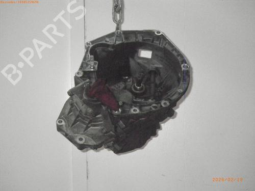 Gearkasse FIAT GRANDE PUNTO (199_) 1.4 (199AXB11, 199AXB1A, 199BXB1A, 199AXL1A) (77 hp) 32368294