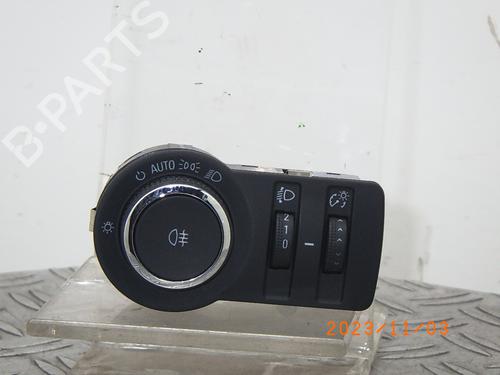 Used Headlight switch OPEL ASTRA J Sports Tourer (P10) 1.4 Turbo (35) (120 hp) 15856174