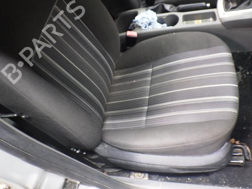 Used Right front seat FORD FOCUS II (DA_, HCP, DP) 1.6 (100 hp) 24052176