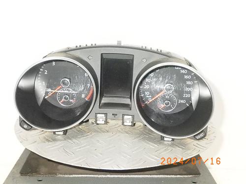 Kombiinstrument VW GOLF VI (5K1) 1.4 (80 hp) 18919660
