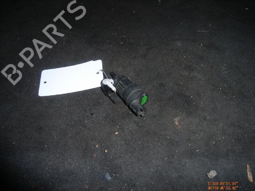 Used Washer pump RENAULT TWINGO II (CN0_) 1.2 16V (CN0K, CN0V, CN0A) (76 hp) 14752506