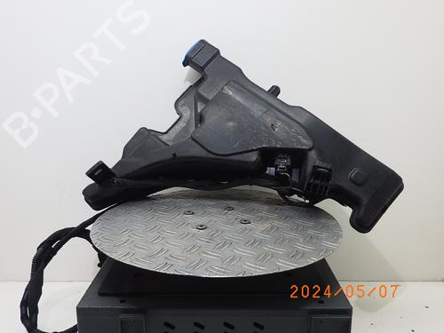 Windscreen washer tank AUDI A4 B9 Avant (8W5, 8WD) 30 TDI Mild Hybrid (136 hp) 17828528