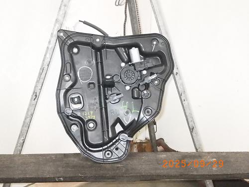 Used Rear left window mechanism MAZDA 2 Hatchback (DL, DJ) 1.5 SKYACTIV-G M Hybrid (90 hp) 29258841