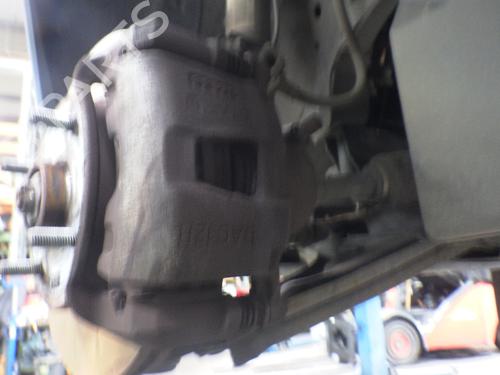 Used Right front brake caliper CHEVROLET LACETTI (J200) 1.4 16V (95 hp) 26213786