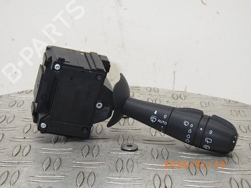 Used Steering column stalk RENAULT CAPTUR I (J5_, H5_) 0.9 TCe 90 (90 hp) 31592081
