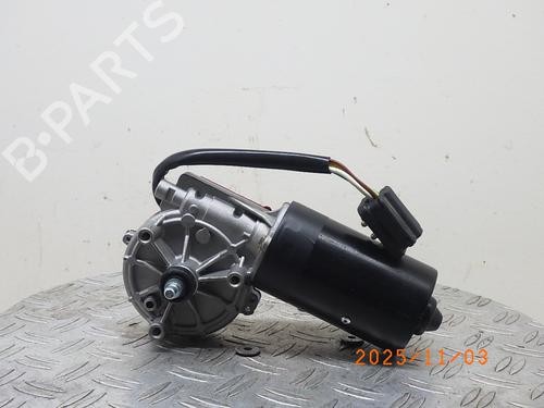 Essuie-glace moteur avant MERCEDES-BENZ C-CLASS (W202) C 180 (202.018) (122 hp) 30090530