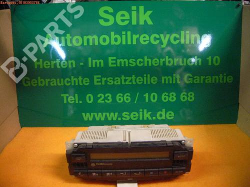 AC Styreenhet / Manøvreringsenhet VW GOLF IV (1J1) 1.4 16V (75 hp) 985038