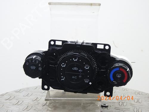 Commande Chauffage FORD FIESTA VI (CB1, CCN) 1.0 EcoBoost (100 hp) 17449733