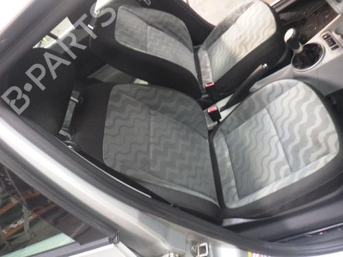 Used Right front seat SKODA FABIA II (542) 1.2 12V (60 hp) 30148331