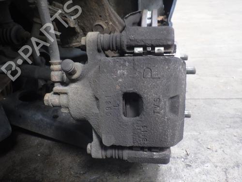 Etrier avant gauche SUZUKI ALTO VII (GF) 1.0 (AMF310, GFC31S) (68 hp) 28214443