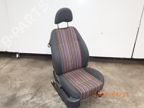 Used Right front seat VW FOX Hatchback (5Z1, 5Z3, 5Z4) 1.2 (55 hp) 14923106