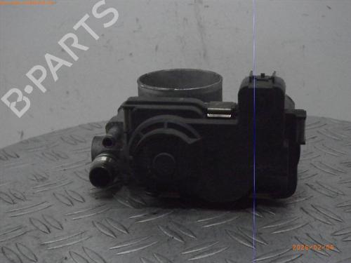 Used Throttle body OPEL MERIVA A MPV (X03) 1.6 (E75) (105 hp) 32136512