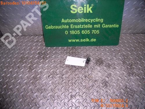 Switch MERCEDES-BENZ C-CLASS (W202) C 200 D (202.120) | BP987751I30 
