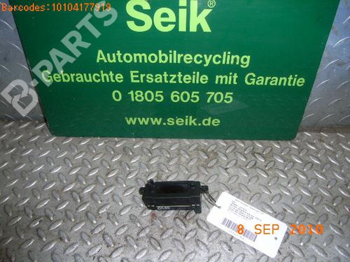 Used Display monitor MAZDA XEDOS 6 (CA) 2.0 V6 (CAEP) (140 hp) 2778275