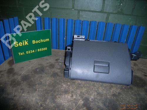 Used Glove box FORD FOCUS C-MAX (DM2) 1.6 TDCi (109 hp) 989657