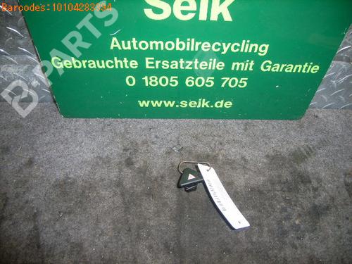 Used Warning switch FORD FIESTA V (JH_, JD_) 1.3 (60 hp) 991013