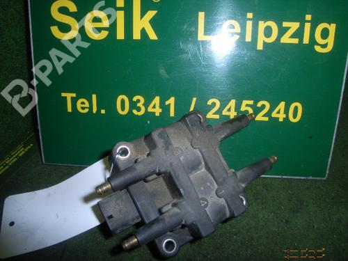 Used Ignition coil CHRYSLER VOYAGER / GRAND VOYAGER III (GS_, NS_) 2.0 i (133 hp) 991578