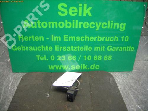 Commutateur NISSAN MICRA III (K12) 1.4 16V (88 hp) 968353