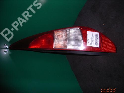 Used Right taillight FORD MONDEO III Turnier (BWY) 2.0 16V (146 hp) 285101