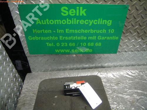 Used Display monitor RENAULT CLIO II (BB_, CB_) 1.2 16V (BB05, BB0W, BB11, BB27, BB2T, BB2U, BB2V, CB05,... (75 hp) 1268102