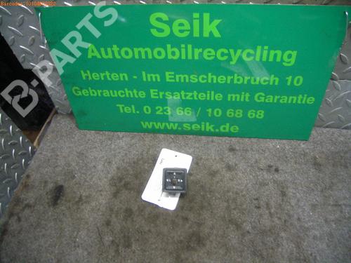 Used Mirror switch MITSUBISHI GALANT VIII Estate (EA_, EC_) 2.4 GDI (EA3W) (150 hp) 971871