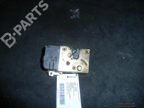 Venstre fortil lås PEUGEOT 206 Hatchback (2A/C) 1.4 i (75 hp) 971920