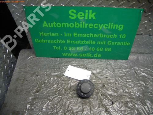 Used Headlight switch OPEL CORSA D (S07) 1.3 CDTI (L08, L68) (75 hp) 972125