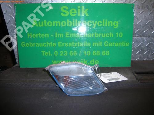 Used Right front indicator NISSAN MICRA III (K12) 1.2 16V (65 hp) 1268204