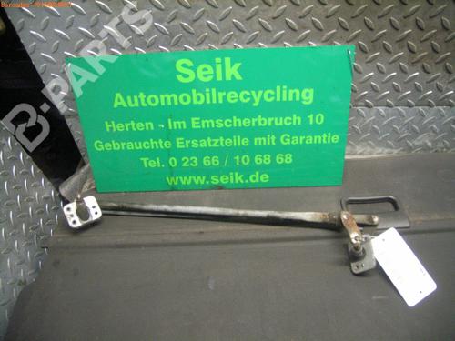 Used Front wipers mechanism DAIHATSU FEROZA Hard Top (F300) 1.6 i 16V 4x4 (95 hp) 972651