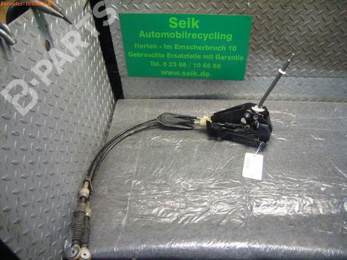 Used Gear lever TOYOTA YARIS (_P9_) 1.0 VVT-i (KSP90_, KSP90R) (69 hp) 972994
