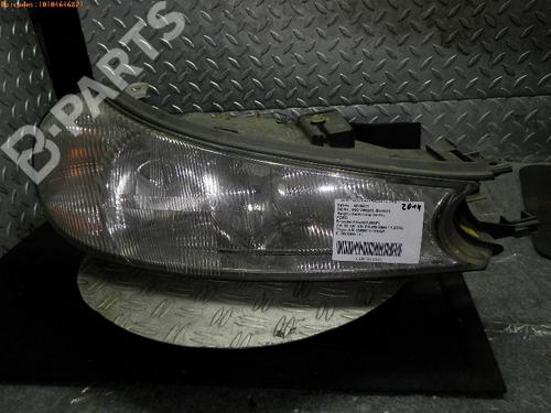 Used Right headlight FORD MONDEO II Turnier (BNP) 2.0 i (131 hp) 288851