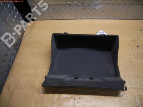Used Glove box VOLVO V40 Estate (645) 1.9 DI (102 hp) 974022