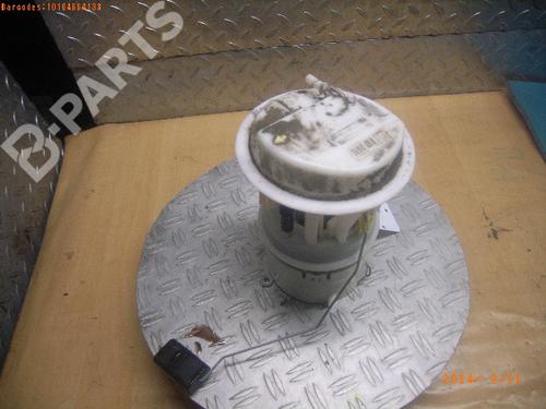 Używane Pompa paliwa PEUGEOT 206 Hatchback (2A/C) 1.1 i (60 hp) 289323