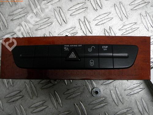 Used Warning switch MERCEDES-BENZ E-CLASS T-Model (S211) E 280 T CDI 4-matic (211.284) (190 hp) 974749