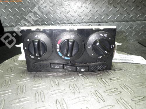 Used Climate control MERCEDES-BENZ A-CLASS (W168) A 160 (168.033, 168.133) (102 hp) 975197