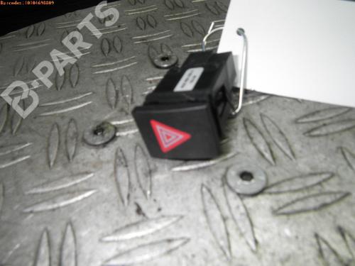 Used Warning switch VW POLO (9N_, 9A_) 1.2 12V (64 hp) 975262