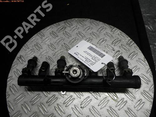 Used Injection rail VW LUPO I (6X1, 6E1) 1.0 (50 hp) 975608