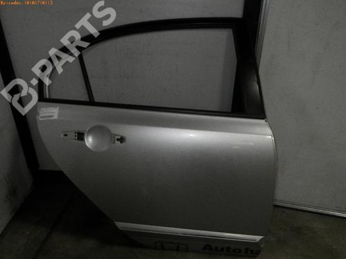 Drzwi tylne prawe HONDA CIVIC VIII Saloon (FD, FA) 1.3 IMA (FA3, FD3) 67510SNAU00ZZ | 67510SNLT00ZZ